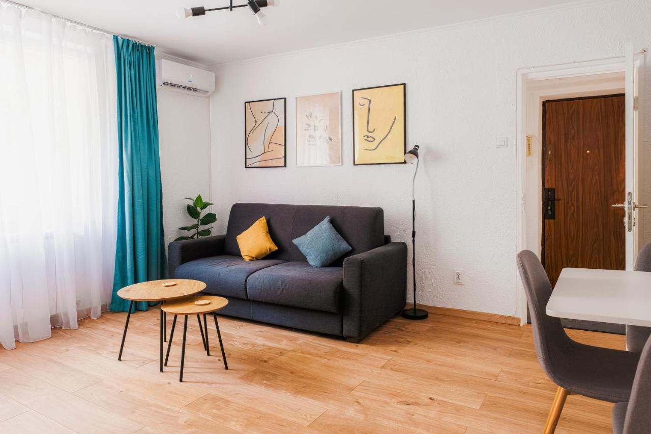 Cozy Apartment Ultracentral Universitate Square ブカレスト エクステリア 写真