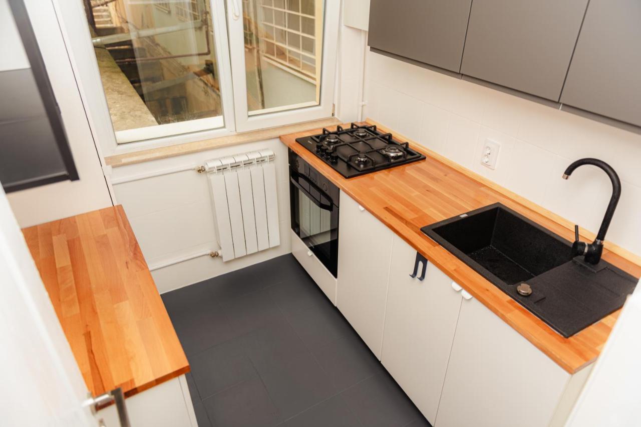 Cozy Apartment Ultracentral Universitate Square ブカレスト エクステリア 写真